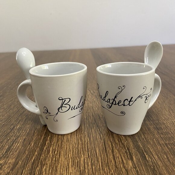 Pair Of Budapest Demitasse Cups With Spoons Cappuccino Espresso Hungary Souvenir - Picture 1 of 11